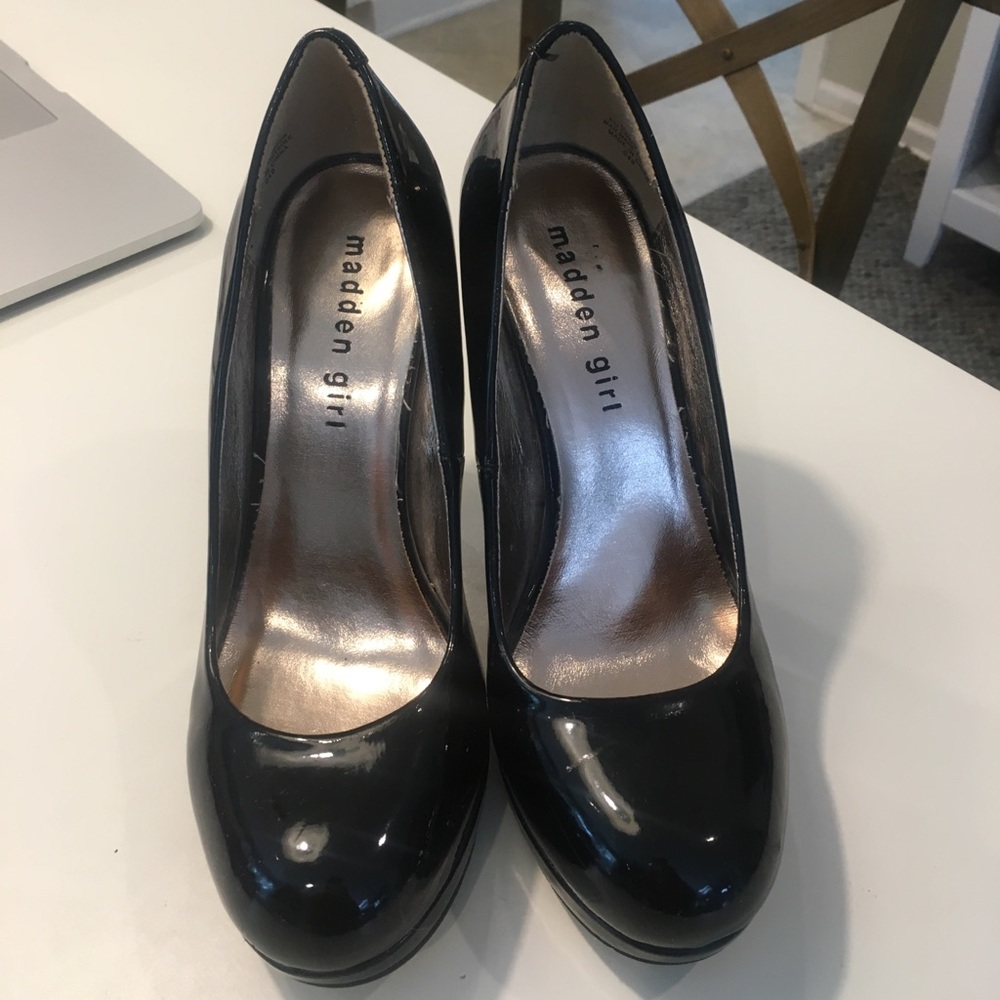 Black heals